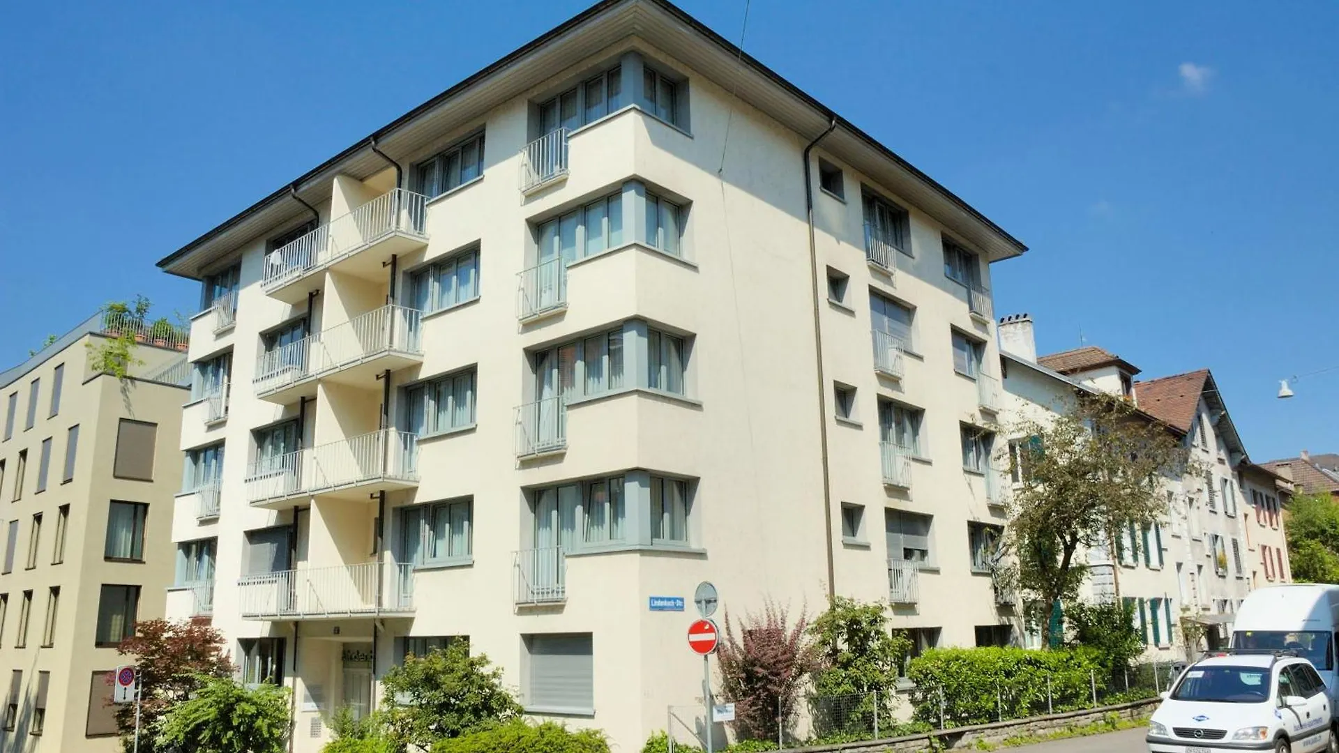 Executive Studio - Crown 28 Zúrich Suiza
