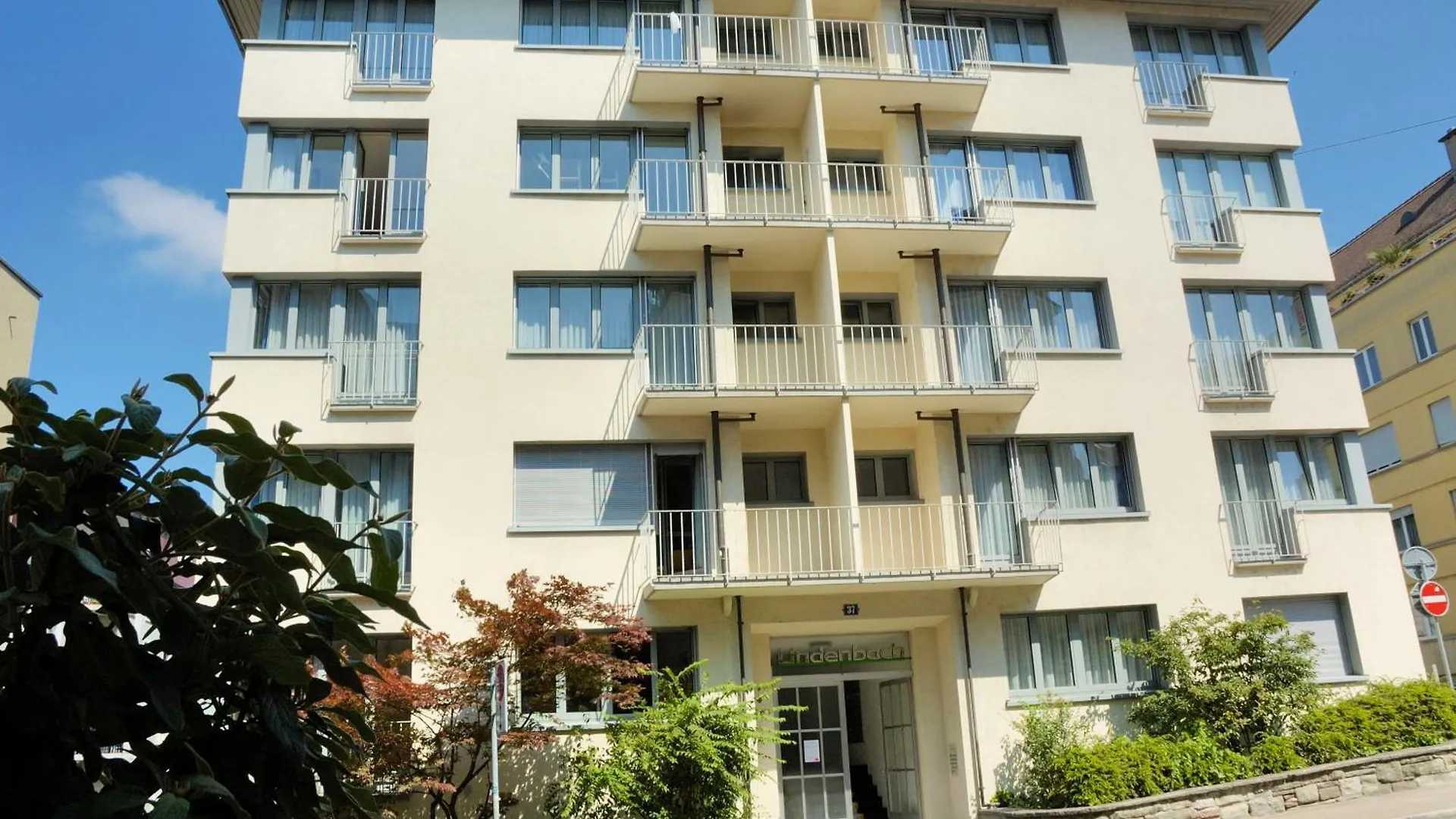 Executive Studio - Crown 28 Zúrich 0*,  Suiza